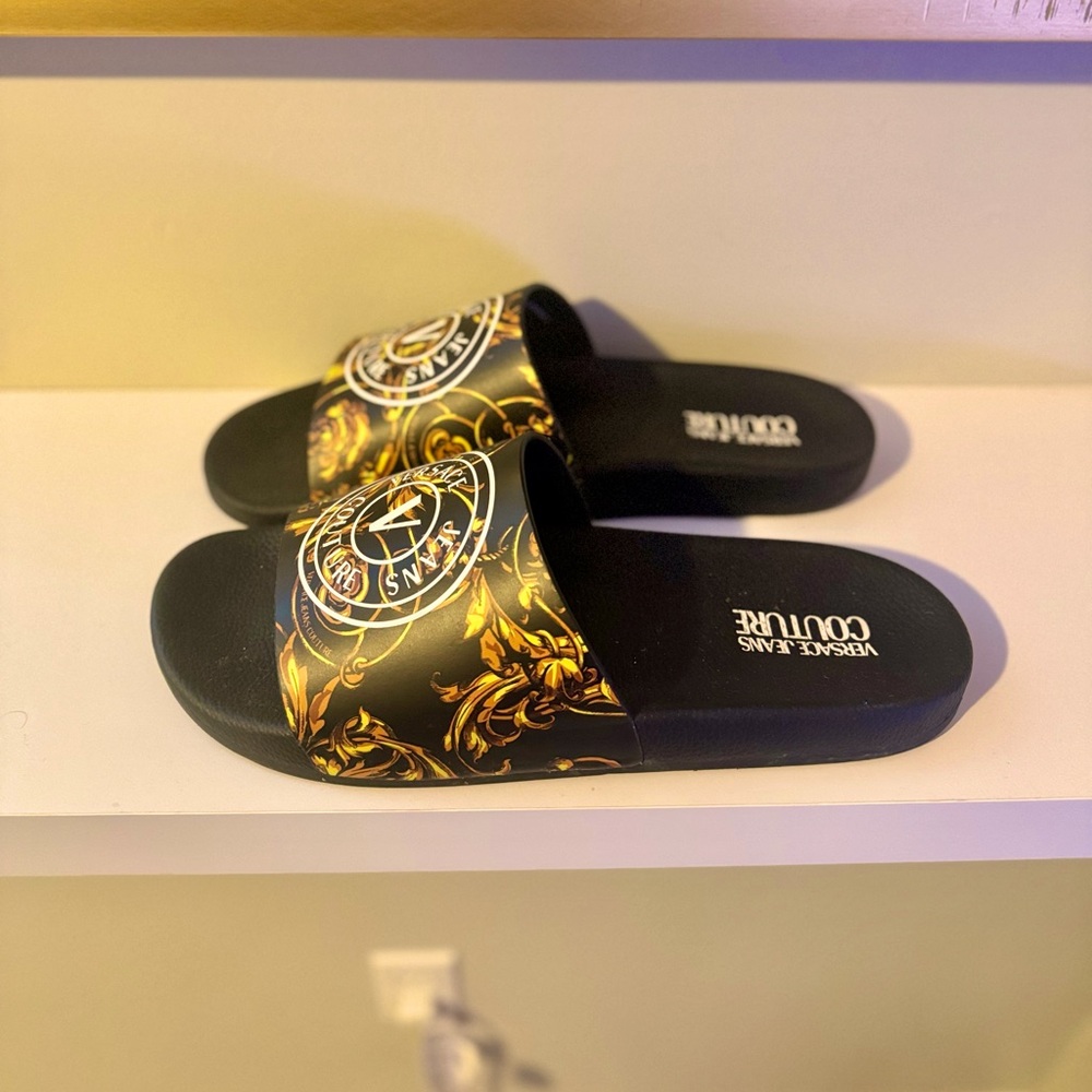 Versace Slides